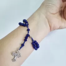 Pulseira terço azul escura Nossa Senhora Aparecida